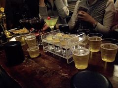-Helens海伦司小酒馆(鼓楼店)