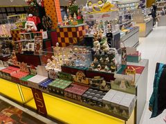 -泡泡玛特POPMART(蓝色港湾店)