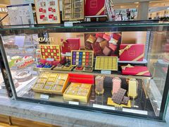 -布歌东京(金融街购物中心店)