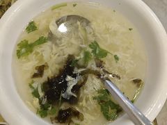-鑫渔港海鲜本地菜·山海关浑锅(东戴河店)