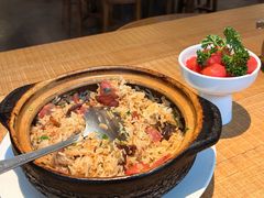 招牌皇上皇腊味煲仔饭-煲宝仔·古法粤菜(东街店)