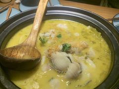 -九锅一堂酸菜鱼(学府凯德店)