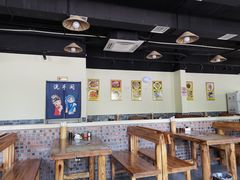 大堂-门框胡同百年卤煮(杨庄路店)