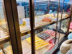 -奈雪的茶(亨特国际广场店)