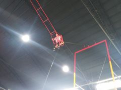 -嘿哟动霸CHUA·新潮玩运动娱乐中心·蹦床滑冰团建乐园