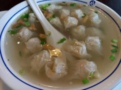 -汪一挑馄饨(老街店)