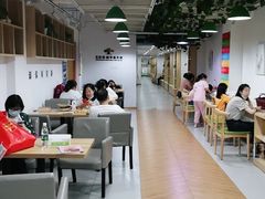 -小院儿童绘馆(富国里店)
