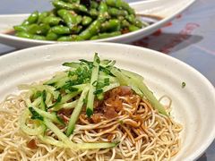 -肥肥虾庄·金牌油焖大虾(杨园滨江时代walk店)