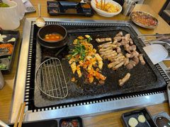 -韩阳王石板烤肉
