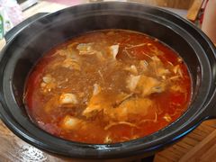 酸汤鱼火锅-猫爷的腔调·黔小馆(交大医学住宅区店)