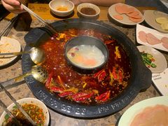 -舒家大院重庆老火锅(纪念塔店)