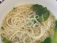 -百年老字号·观振兴蟹黄面·三虾面·苏式面(观前街富仁坊巷店)