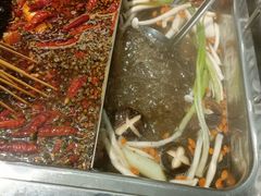 -十三幺山野火锅(市府路店)