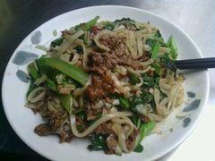 炒粉-华威达牛庄(黄埔大道西店)