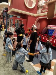 -奈尔宝家庭中心·亲子餐厅(鄞州万达店)