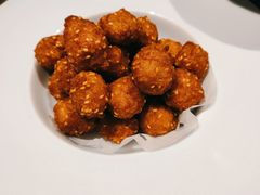 干炸小丸子-真地道京味府·鲜橙烤鸭·北京菜(朝外大街东大桥店)