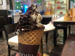 双重巧克力软冰激凌-GODIVA(印象城店)