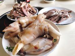 羊蹄-藏书羊肉(邓尉山路店)