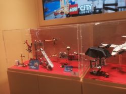 -乐高授权专卖店(浦东嘉里城店)