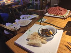 地锅馍-小小河边鱼(天润城店)