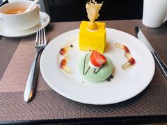 -大中华希尔顿酒店-念自助餐·嗨啤·小龙虾