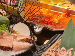 -湊湊火锅·茶憩(打浦桥日月光店)