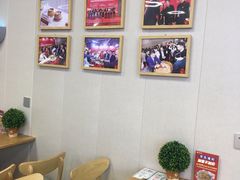 用餐区-万方圆拌粉瓦罐汤(九江湖滨店)