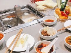 -海底捞火锅(新松江路店)
