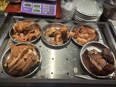 -乔家小院•本地小海鲜•非遗驴肉(万年泉路店)