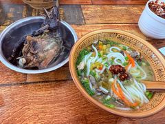 -正宗李家土鸡米线店