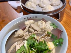 -金原鸭血粉丝汤·汤包·脆皮烤鸭(南京博物院店)