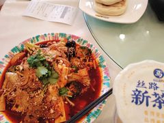 -西部马华清真兰州牛肉面·烧烤夜市(关东店)