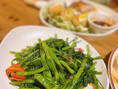 -泰堤坊(淡水体育馆店)