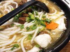 十年经典牛肉粉-鑫花溪牛肉米粉(文星广场店)