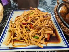 炒豆腐丝-八两八金·莱芜特色炒鸡(市南漳浦路店)