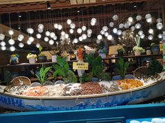 -领鲜活海鲜榴莲自助火锅(东门店)