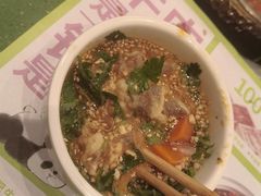 -一围小火锅(高铁吾悦店)