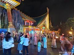 -七彩云南欢乐世界