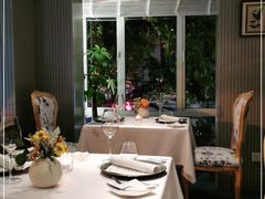 靠窗位-蝶舍·MAISON PAPILLON