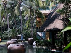 -三亚湾海居铂尔曼度假酒店