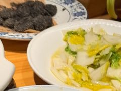 -头上红煨盐鸡·非遗院子餐厅