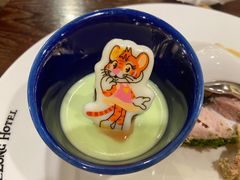 -白虎自助餐厅·真老虎·景观自助餐厅(广州长隆酒店)