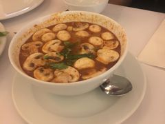 -Thai Pothong Restaurant