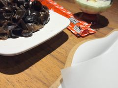 -小核桃品质串店(世茂大道店)