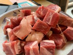 -毛辣果·贵州红酸汤牛肉火锅(西单店)