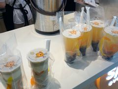 -CoCo都可(湖滨银泰店B区店)