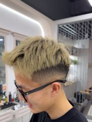 -尤司男士国潮理发馆