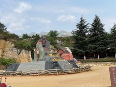 -彩色沙林风景区