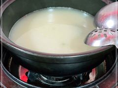 -牛羊鲜汤锅(塔公镇菜市场店)