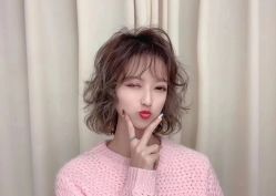 -Coo Hair salon